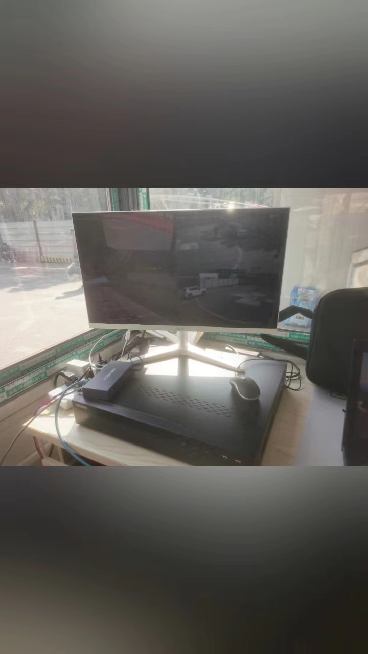 監控顯示器圖片