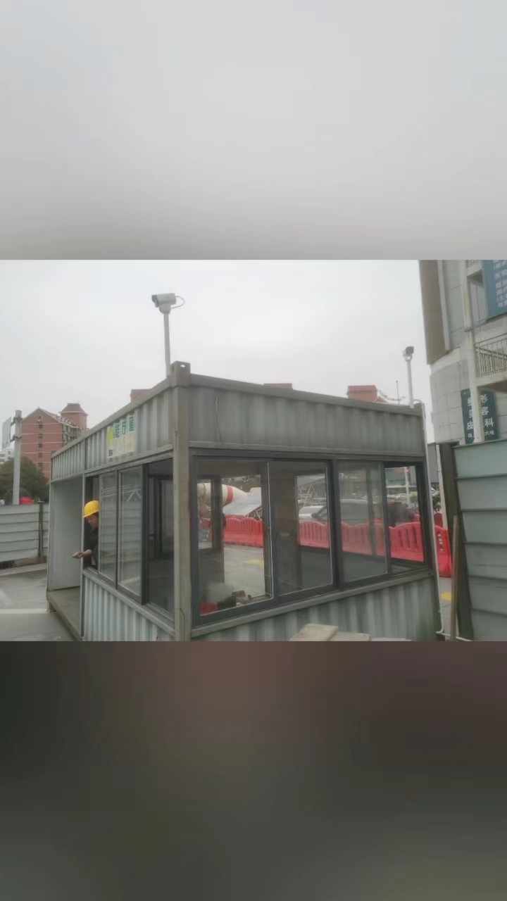 門衛室戶外監控攝像頭安裝圖片