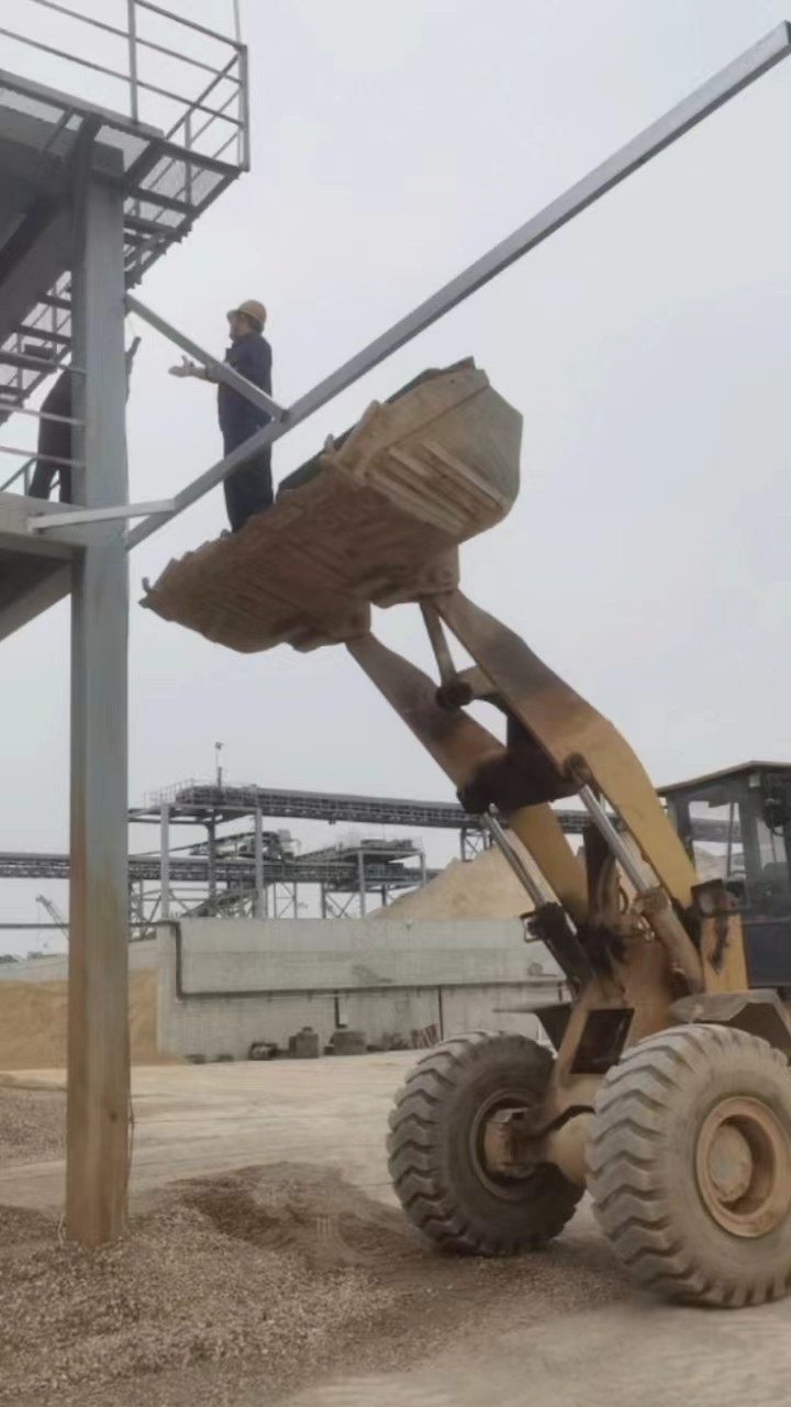 長沙安裝大型戶外監控攝像頭