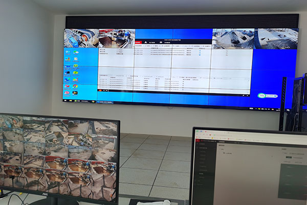 長沙開福區監控中心屏接屏測試中