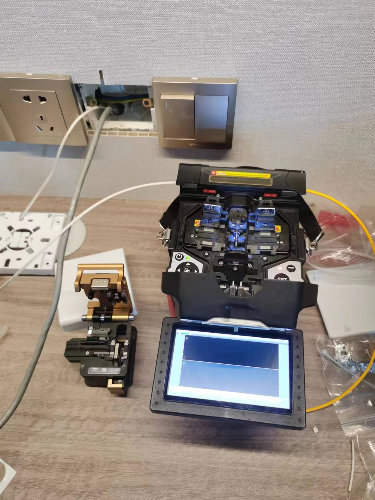 光纖機熔纖圖片